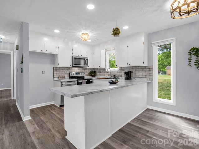 702 Billys Drive, Shelby, NC 28152