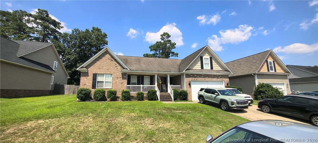 8920 Grouse Run Lane, Fayetteville, NC 28314