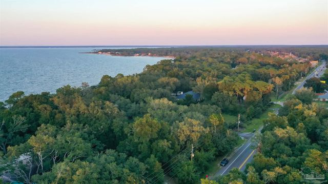 12460 Lillian Hwy, Pensacola, FL 32506