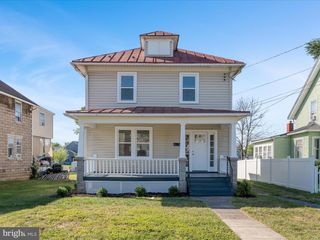715 BERRYVILLE AVE, Winchester, VA 22601