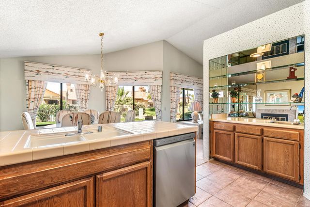 42231 Sultan Avenue, Palm Desert, CA 92211