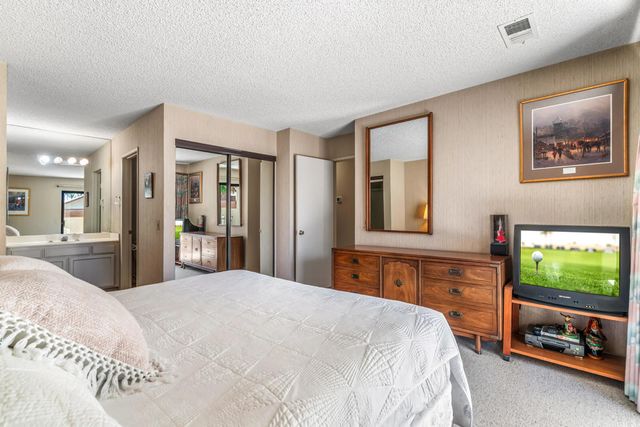 42231 Sultan Avenue, Palm Desert, CA 92211