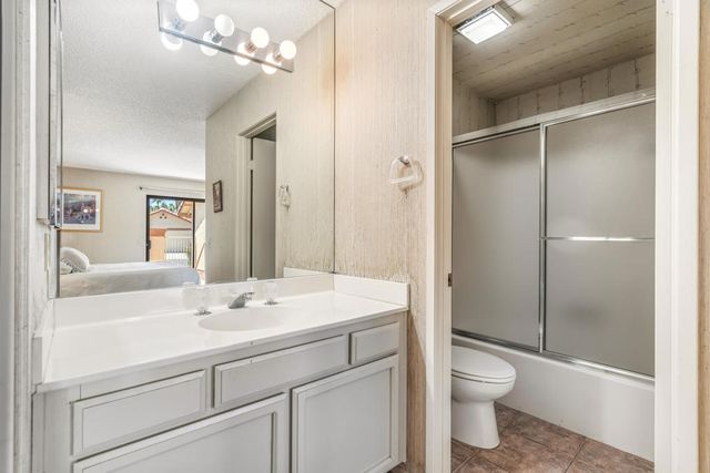 42231 Sultan Avenue, Palm Desert, CA 92211