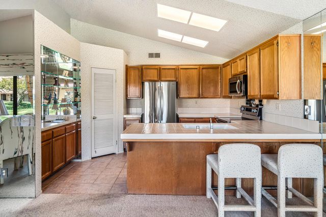 42231 Sultan Avenue, Palm Desert, CA 92211