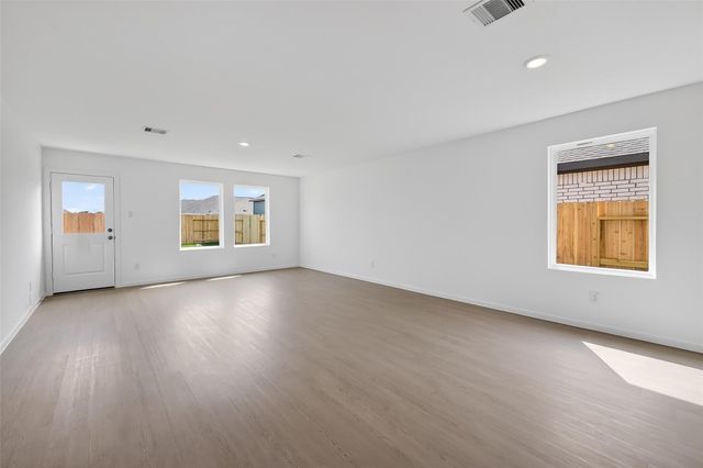 3431 Brushy Marsh Dr, Richmond, TX 77406