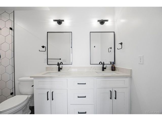 2929 Lawrence St 3, Denver, CO 80205