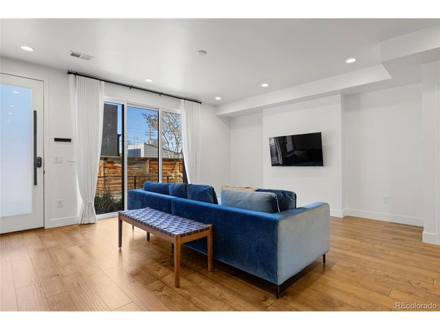 2929 Lawrence St 3, Denver, CO 80205
