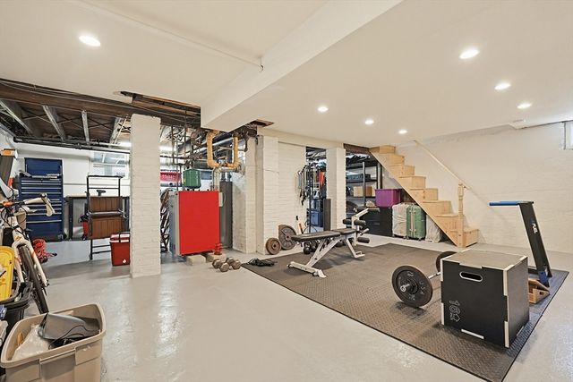 9 Commonwealth Ave, Dedham, MA 02026