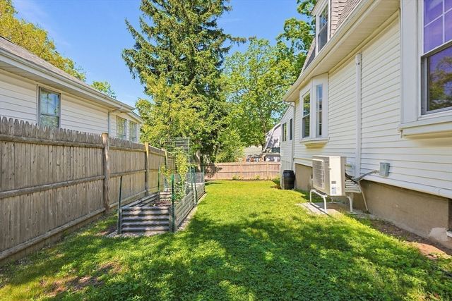 9 Commonwealth Ave, Dedham, MA 02026