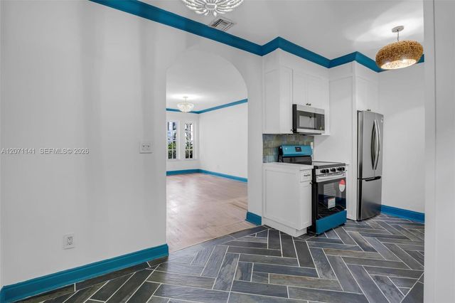 1605 Michigan Avenue 929, Miami Beach, FL 33139