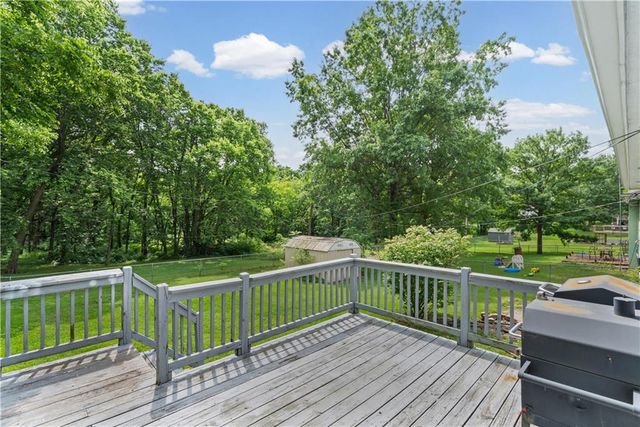 1104 Lexington Road, Pleasant Hill, MO 64080