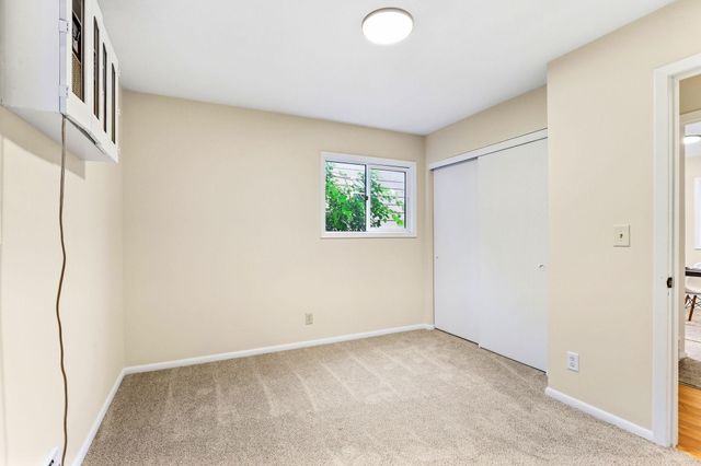 9330 Park Avenue S, Bloomington, MN 55420