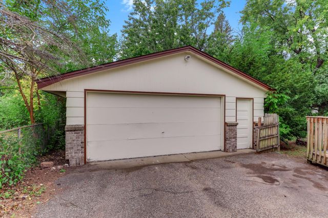 9330 Park Avenue S, Bloomington, MN 55420