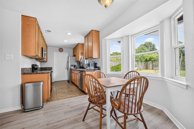 9218 Mcdade Street, Houston, TX 77080