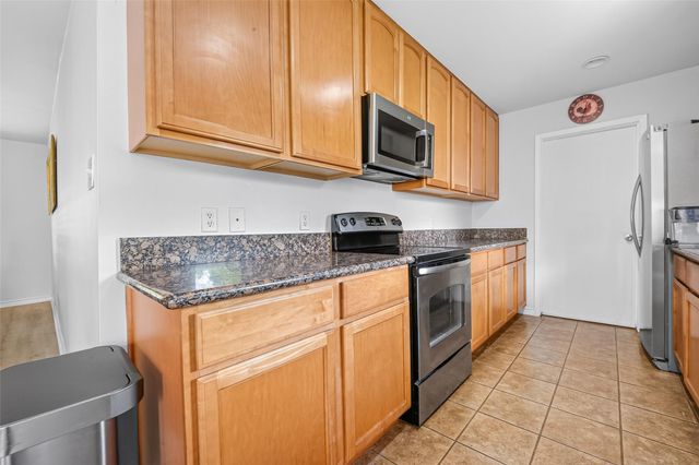 9218 Mcdade Street, Houston, TX 77080