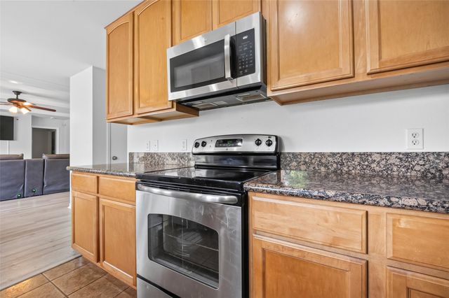 9218 Mcdade Street, Houston, TX 77080