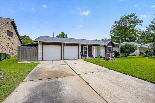 9218 Mcdade Street, Houston, TX 77080