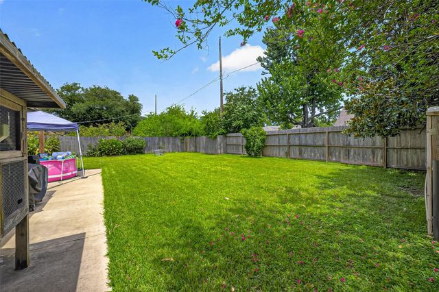 9218 Mcdade Street, Houston, TX 77080