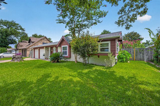 9218 Mcdade Street, Houston, TX 77080