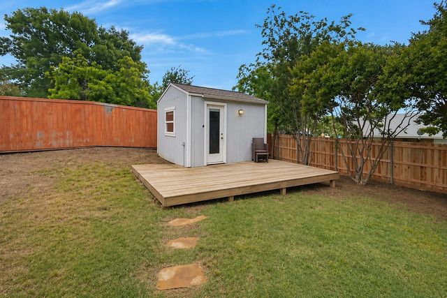 2522 Quail Ridge Drive, Denton, TX 76209