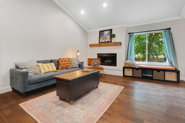 2522 Quail Ridge Drive, Denton, TX 76209