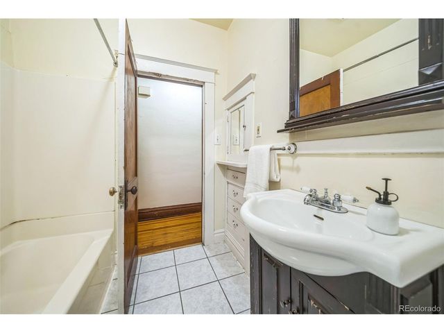 3024 W Denver Pl, Denver, CO 80211