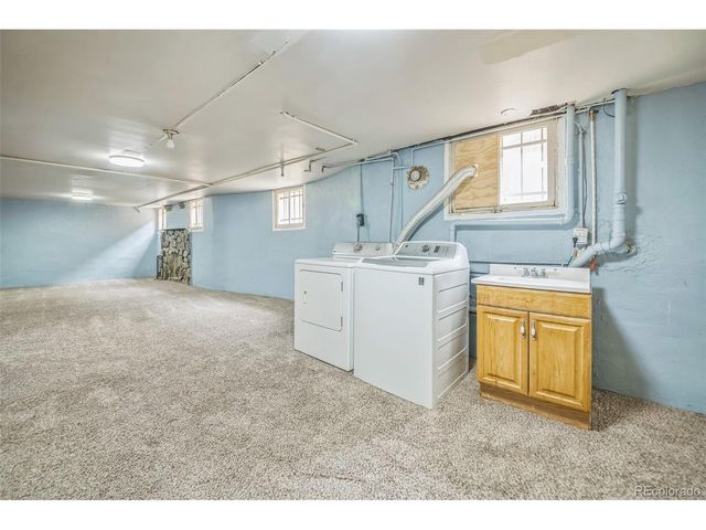 3024 W Denver Pl, Denver, CO 80211