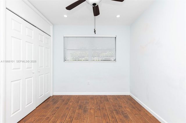 1511 NW 85th Way, Pembroke Pines, FL 33024