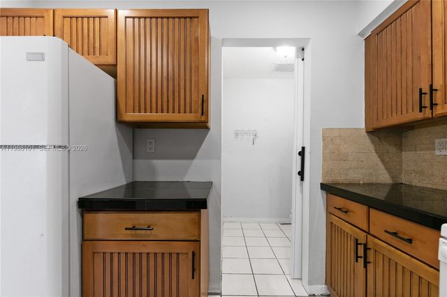 1511 NW 85th Way, Pembroke Pines, FL 33024