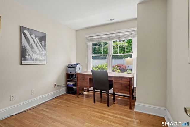 186 Compo Road South, Westport, CT 06880