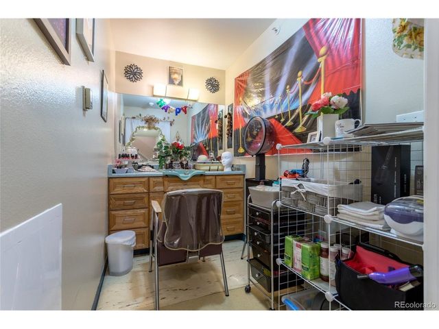 5975 Newland St, Arvada, CO 80003