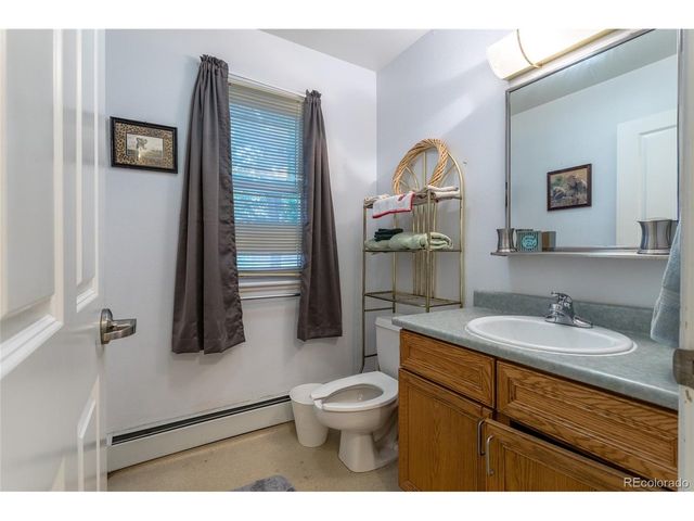5975 Newland St, Arvada, CO 80003