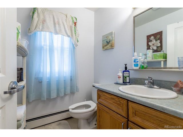 5975 Newland St, Arvada, CO 80003