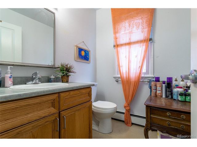 5975 Newland St, Arvada, CO 80003