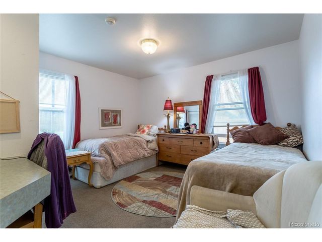 5975 Newland St, Arvada, CO 80003