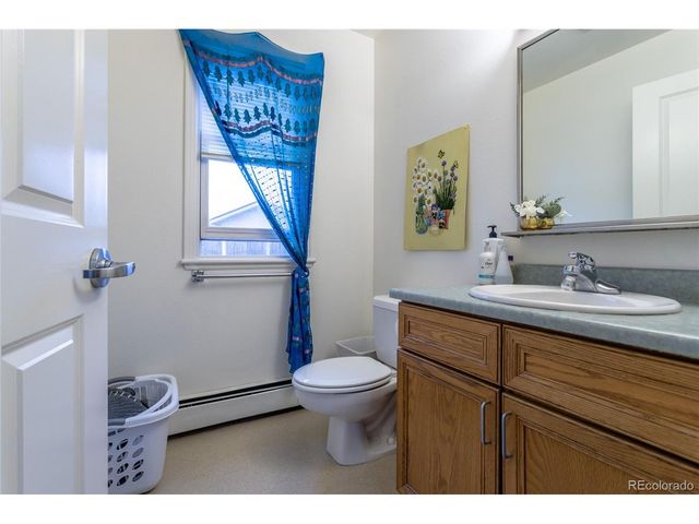 5975 Newland St, Arvada, CO 80003