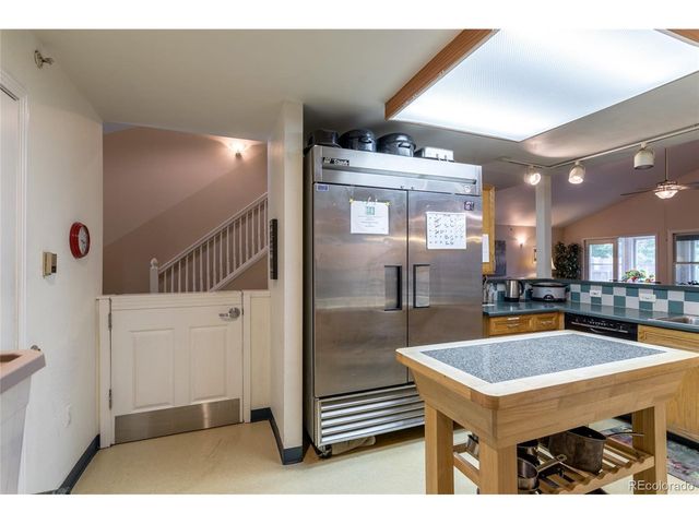 5975 Newland St, Arvada, CO 80003