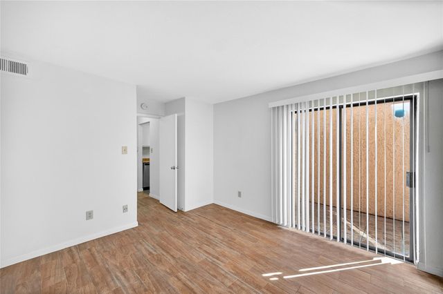 5000 Milwee Street 61, Houston, TX 77092