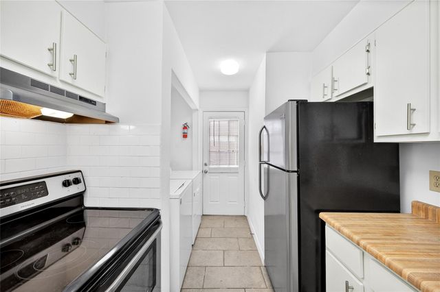 5000 Milwee Street 61, Houston, TX 77092