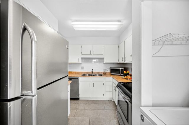 5000 Milwee Street 61, Houston, TX 77092