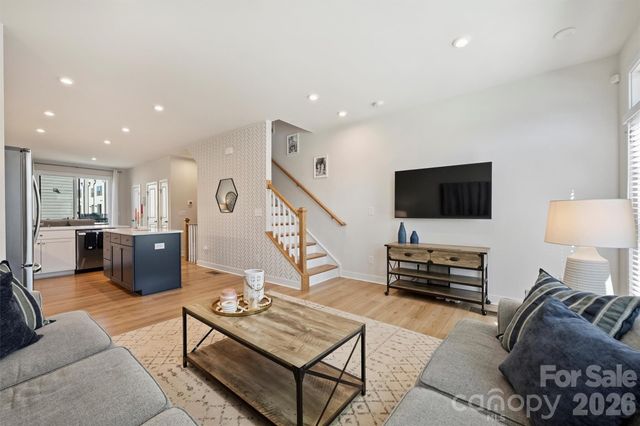 4750 Chastain Avenue, Charlotte, NC 28217