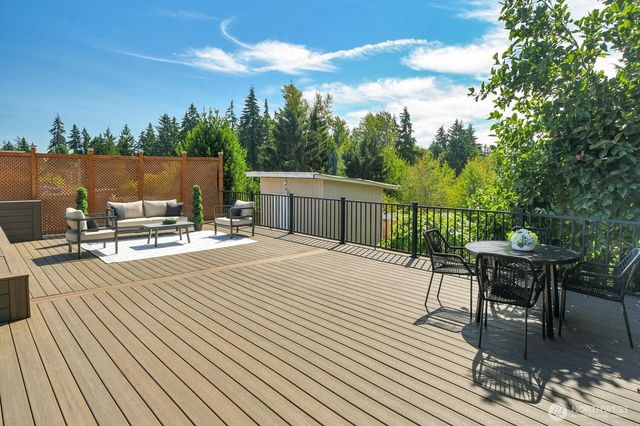 10241 SE 126 Avenue SE, Renton, WA 98056