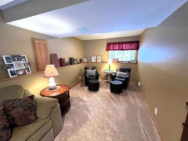 4092 Forest Lane, Rhinelander, WI 54501