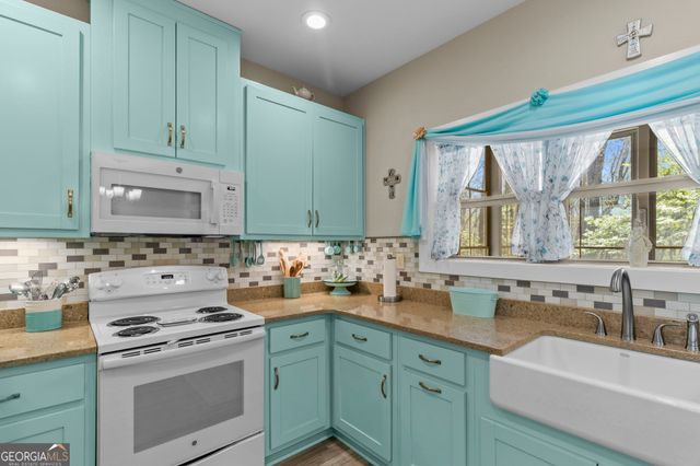 20 Northstar Lane, Ellijay, GA 30536