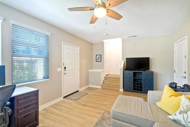 437 Carina Glen, Escondido, CA 92025