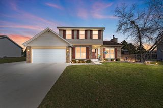 1320 Montclair PLACE, Fort Atkinson, WI 53538