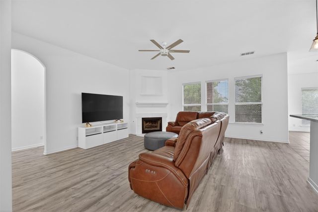 545 Manchester LN, Austin, TX 78737