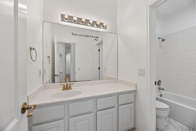 545 Manchester LN, Austin, TX 78737