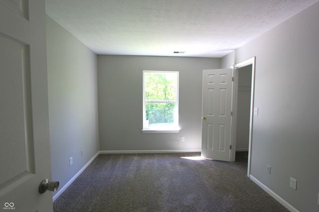 7711 Cherrybark Drive, Indianapolis, IN 46236