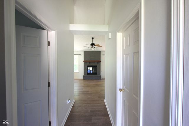 7711 Cherrybark Drive, Indianapolis, IN 46236